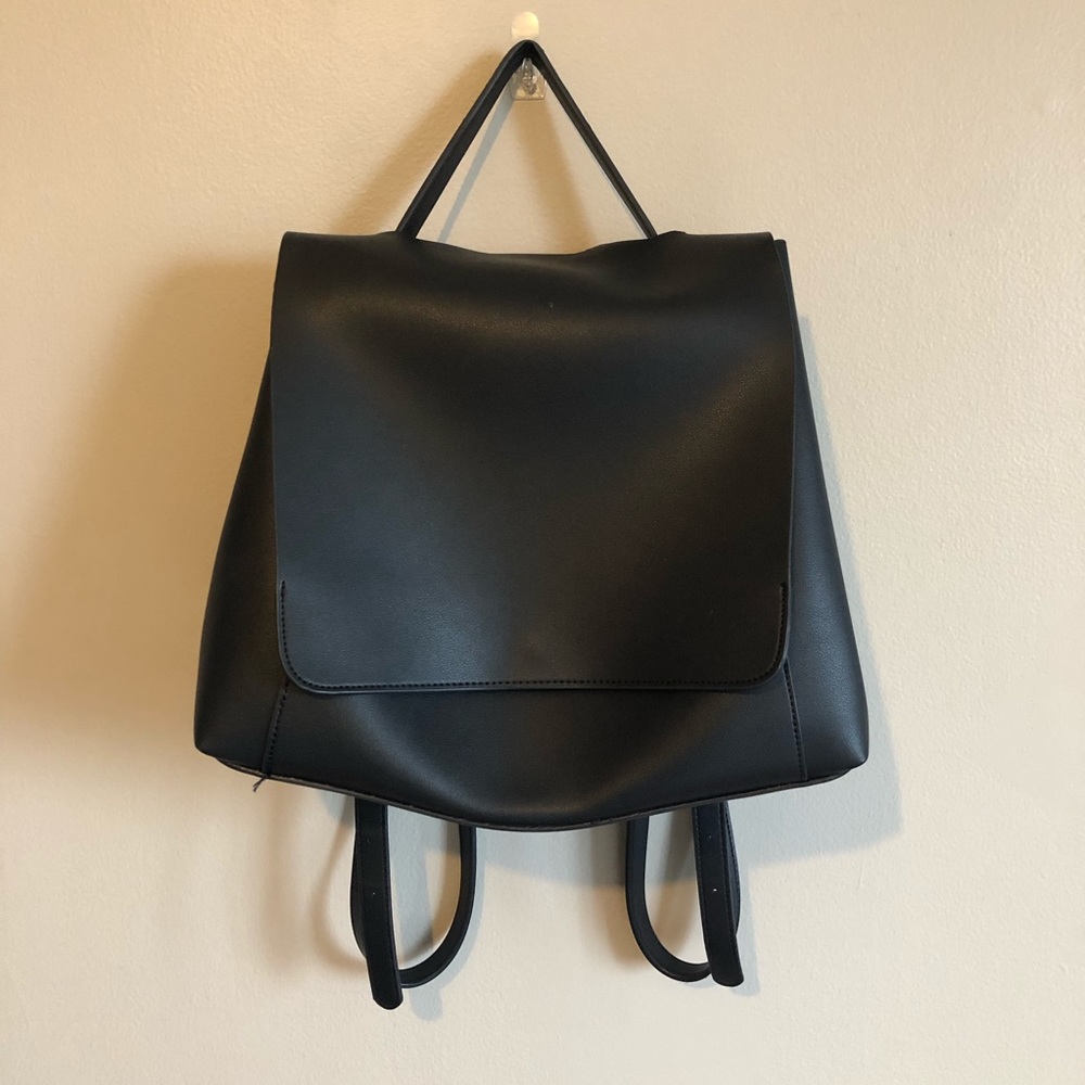 ASOS DESIGN Large Minimal Backpack (Black)